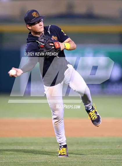 Thumbnail 1 in Salpointe Catholic @ Canyon del Oro (AIA 4A Semifinal) photogallery.