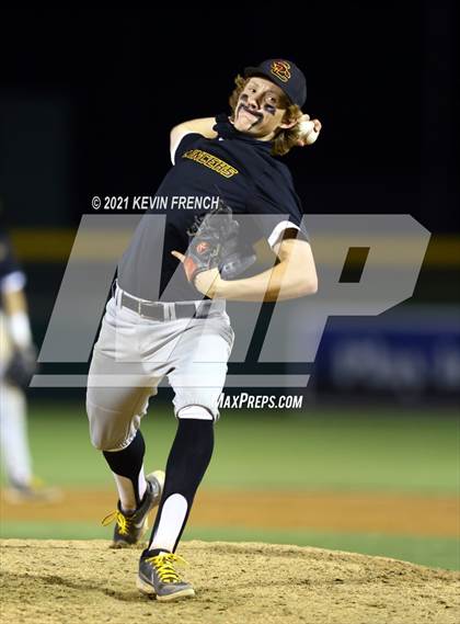 Thumbnail 2 in Salpointe Catholic @ Canyon del Oro (AIA 4A Semifinal) photogallery.