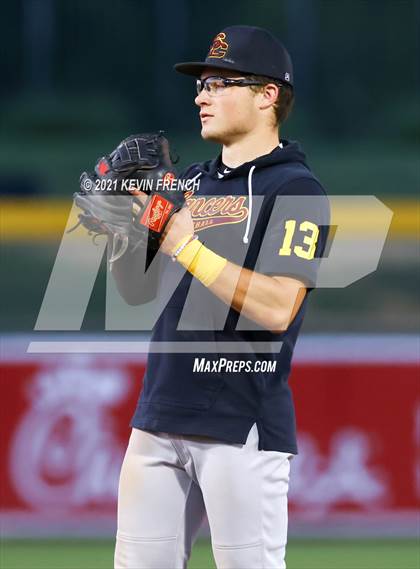Thumbnail 2 in Salpointe Catholic @ Canyon del Oro (AIA 4A Semifinal) photogallery.