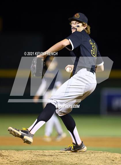Thumbnail 1 in Salpointe Catholic @ Canyon del Oro (AIA 4A Semifinal) photogallery.