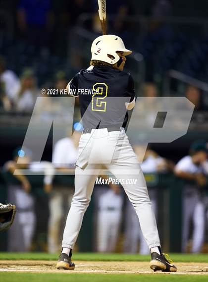 Thumbnail 2 in Salpointe Catholic @ Canyon del Oro (AIA 4A Semifinal) photogallery.