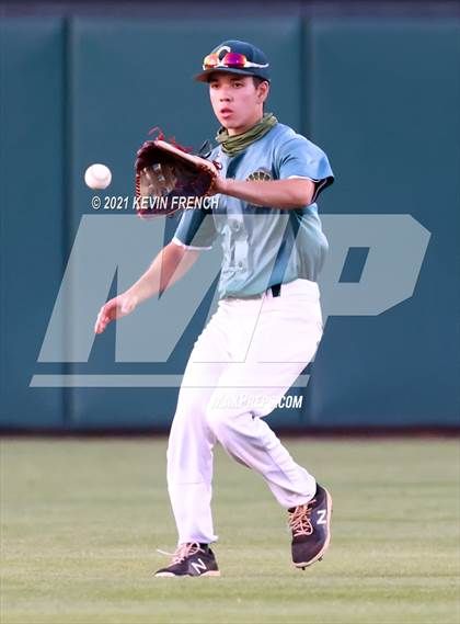 Thumbnail 3 in Salpointe Catholic @ Canyon del Oro (AIA 4A Semifinal) photogallery.