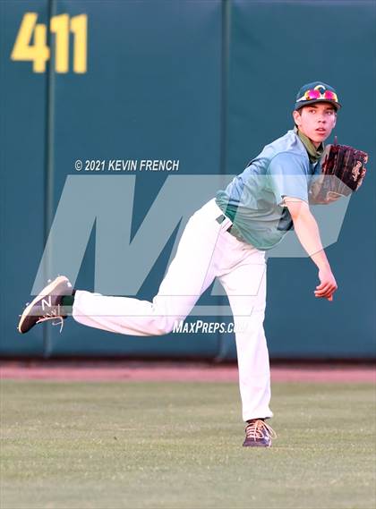 Thumbnail 2 in Salpointe Catholic @ Canyon del Oro (AIA 4A Semifinal) photogallery.