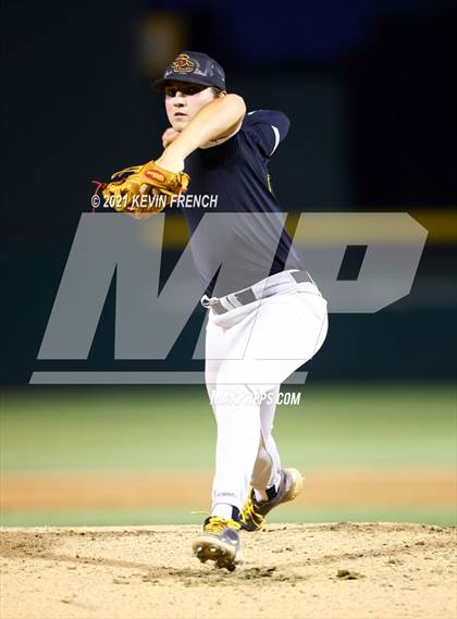 Thumbnail 3 in Salpointe Catholic @ Canyon del Oro (AIA 4A Semifinal) photogallery.
