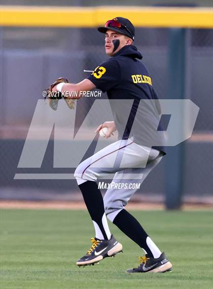 Thumbnail 3 in Salpointe Catholic @ Canyon del Oro (AIA 4A Semifinal) photogallery.