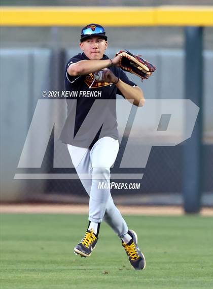 Thumbnail 3 in Salpointe Catholic @ Canyon del Oro (AIA 4A Semifinal) photogallery.