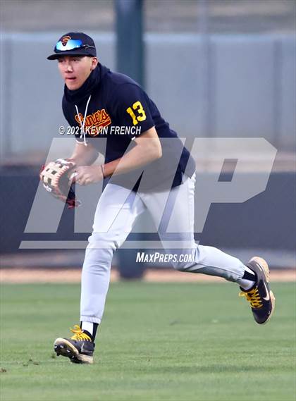 Thumbnail 2 in Salpointe Catholic @ Canyon del Oro (AIA 4A Semifinal) photogallery.