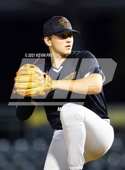 Thumbnail 3 in Salpointe Catholic @ Canyon del Oro (AIA 4A Semifinal) photogallery.