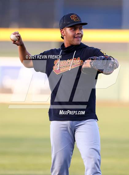 Thumbnail 1 in Salpointe Catholic @ Canyon del Oro (AIA 4A Semifinal) photogallery.