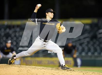 Thumbnail 3 in Salpointe Catholic @ Canyon del Oro (AIA 4A Semifinal) photogallery.