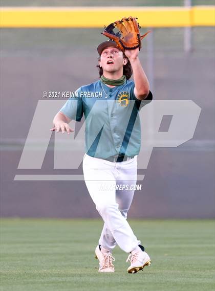 Thumbnail 2 in Salpointe Catholic @ Canyon del Oro (AIA 4A Semifinal) photogallery.