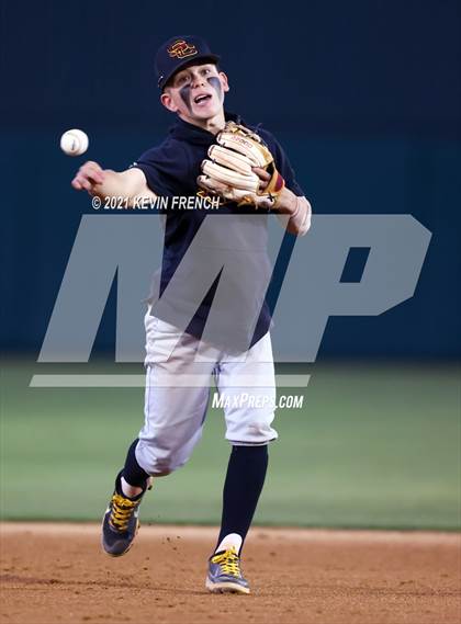 Thumbnail 2 in Salpointe Catholic @ Canyon del Oro (AIA 4A Semifinal) photogallery.