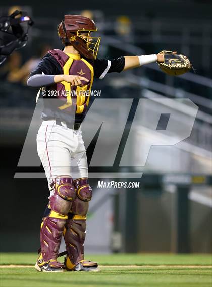 Thumbnail 3 in Salpointe Catholic @ Canyon del Oro (AIA 4A Semifinal) photogallery.