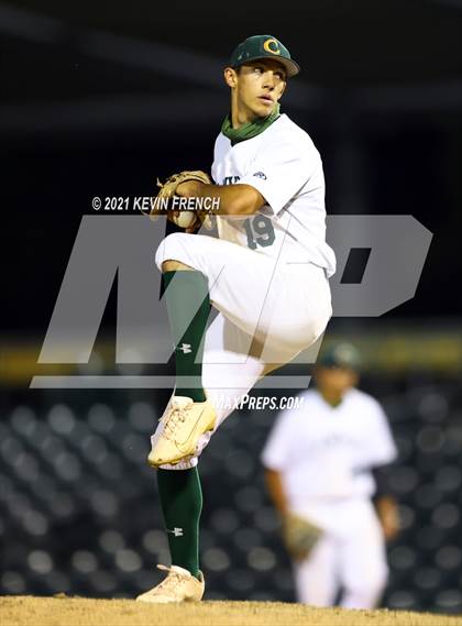 Thumbnail 2 in Salpointe Catholic @ Canyon del Oro (AIA 4A Semifinal) photogallery.