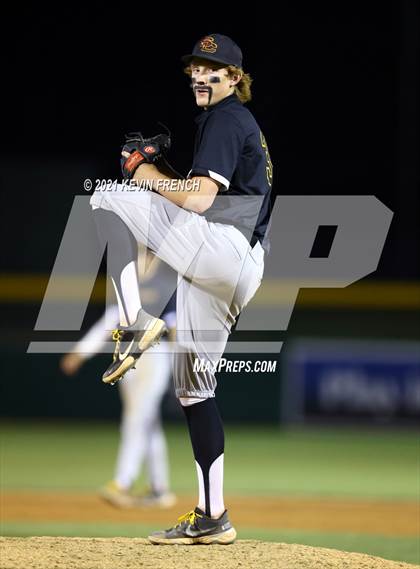 Thumbnail 3 in Salpointe Catholic @ Canyon del Oro (AIA 4A Semifinal) photogallery.