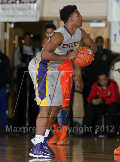 Thumbnail 2 in Whitney Young vs. Montverde Academy (City of Palms Classic) photogallery.