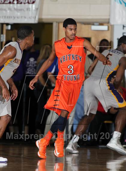 Thumbnail 2 in Whitney Young vs. Montverde Academy (City of Palms Classic) photogallery.