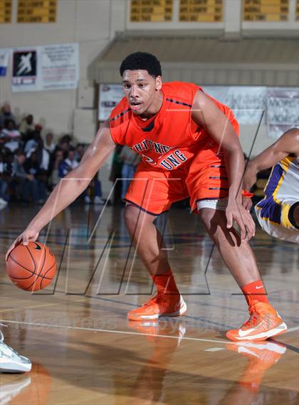 Thumbnail 1 in Whitney Young vs. Montverde Academy (City of Palms Classic) photogallery.