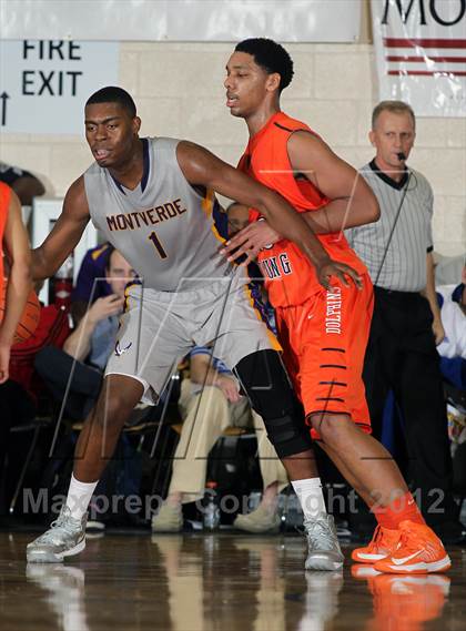 Thumbnail 2 in Whitney Young vs. Montverde Academy (City of Palms Classic) photogallery.