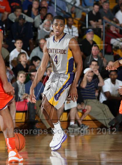 Thumbnail 2 in Whitney Young vs. Montverde Academy (City of Palms Classic) photogallery.