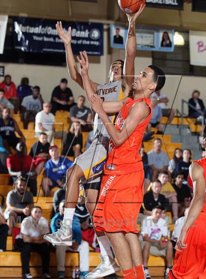 Thumbnail 2 in Whitney Young vs. Montverde Academy (City of Palms Classic) photogallery.