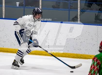 Thumbnail 2 in Trinity vs Exeter (Brian C. Stone Memorial Christmas Tournament) photogallery.