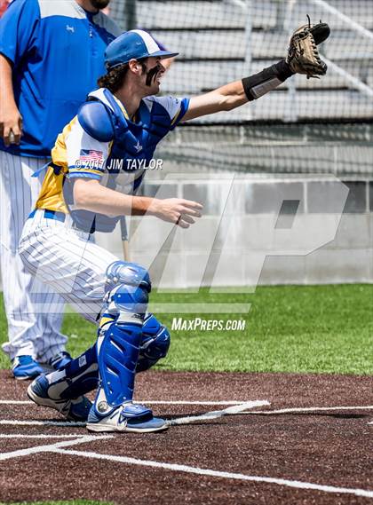 Thumbnail 2 in Brock vs Jacksboro (UIL 3A Regional Quarterfinal) photogallery.