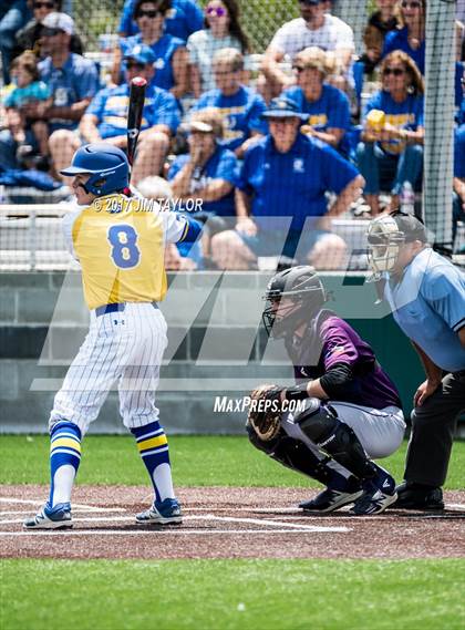 Thumbnail 2 in Brock vs Jacksboro (UIL 3A Regional Quarterfinal) photogallery.