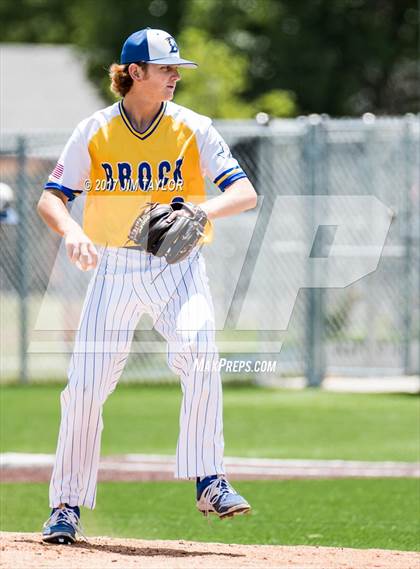 Thumbnail 2 in Brock vs Jacksboro (UIL 3A Regional Quarterfinal) photogallery.