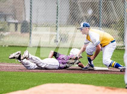 Thumbnail 2 in Brock vs Jacksboro (UIL 3A Regional Quarterfinal) photogallery.