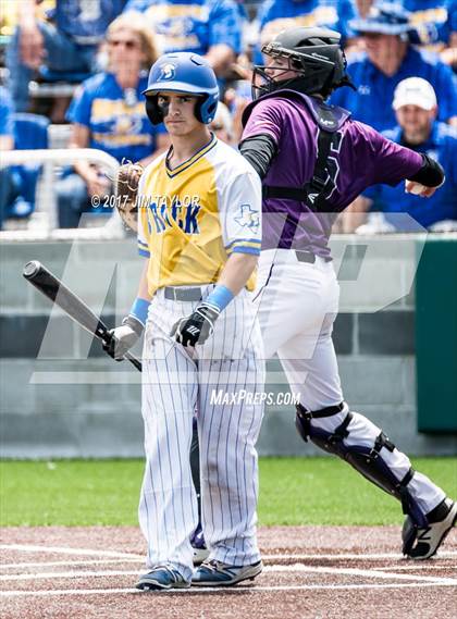 Thumbnail 3 in Brock vs Jacksboro (UIL 3A Regional Quarterfinal) photogallery.