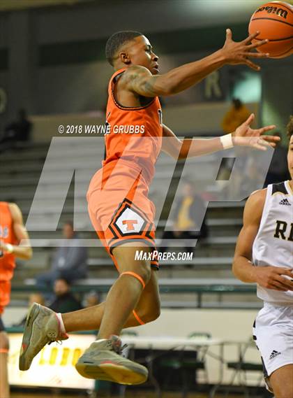 Thumbnail 1 in Rider vs. Texas photogallery.
