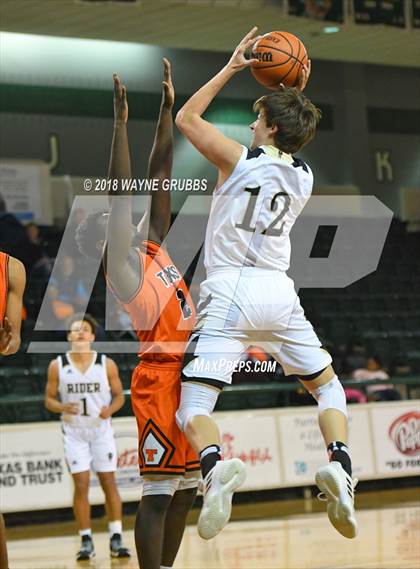 Thumbnail 1 in Rider vs. Texas photogallery.