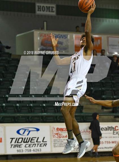 Thumbnail 3 in Rider vs. Texas photogallery.