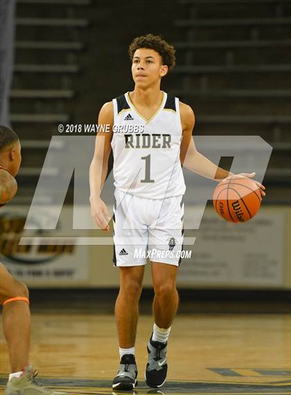 Thumbnail 2 in Rider vs. Texas photogallery.