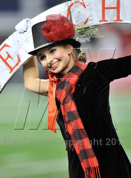 Thumbnail 3 in Cedar Hill vs. Katy (UIL 5A Divison 2 Final)  photogallery.