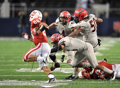 Thumbnail 3 in Cedar Hill vs. Katy (UIL 5A Divison 2 Final)  photogallery.