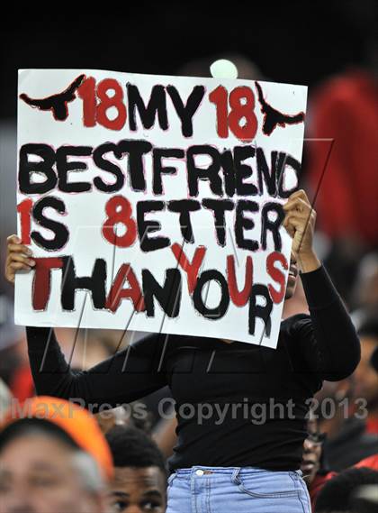 Thumbnail 3 in Cedar Hill vs. Katy (UIL 5A Divison 2 Final)  photogallery.