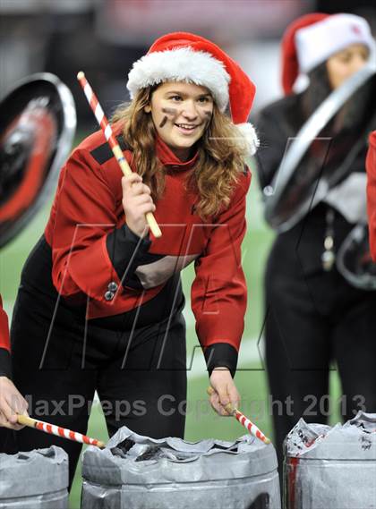 Thumbnail 1 in Cedar Hill vs. Katy (UIL 5A Divison 2 Final)  photogallery.