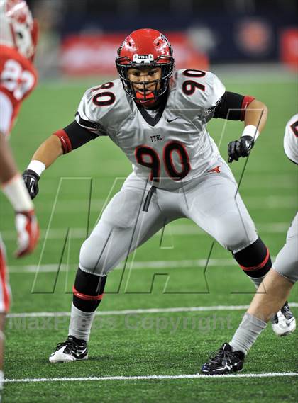 Thumbnail 1 in Cedar Hill vs. Katy (UIL 5A Divison 2 Final)  photogallery.
