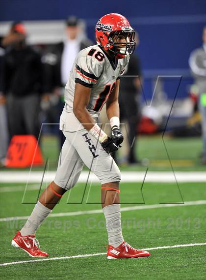 Thumbnail 3 in Cedar Hill vs. Katy (UIL 5A Divison 2 Final)  photogallery.