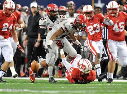 Thumbnail 1 in Cedar Hill vs. Katy (UIL 5A Divison 2 Final)  photogallery.