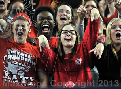 Thumbnail 1 in Cedar Hill vs. Katy (UIL 5A Divison 2 Final)  photogallery.