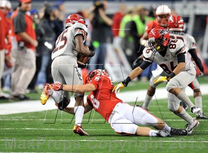 Thumbnail 2 in Cedar Hill vs. Katy (UIL 5A Divison 2 Final)  photogallery.