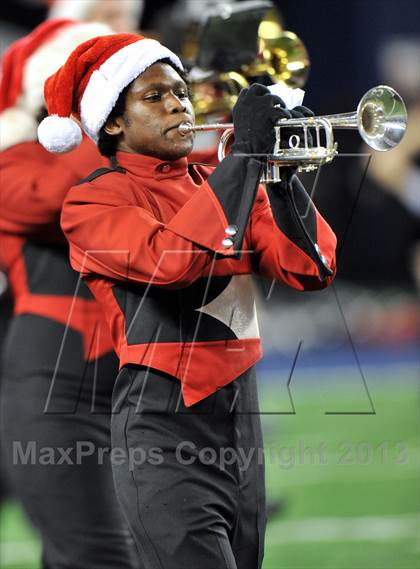 Thumbnail 1 in Cedar Hill vs. Katy (UIL 5A Divison 2 Final)  photogallery.