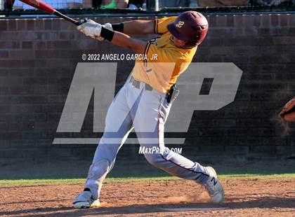 Thumbnail 3 in Liberty @ De La Salle (CIF NCS D1 Semi Final) photogallery.