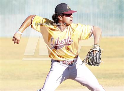 Thumbnail 2 in Liberty @ De La Salle (CIF NCS D1 Semi Final) photogallery.