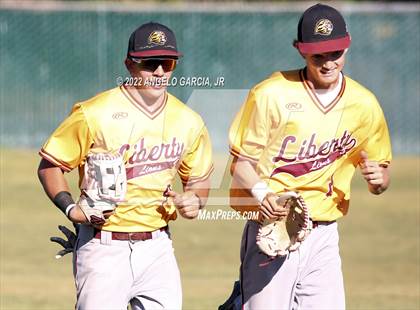 Thumbnail 2 in Liberty @ De La Salle (CIF NCS D1 Semi Final) photogallery.