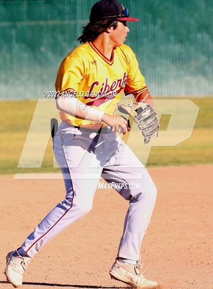 Thumbnail 2 in Liberty @ De La Salle (CIF NCS D1 Semi Final) photogallery.