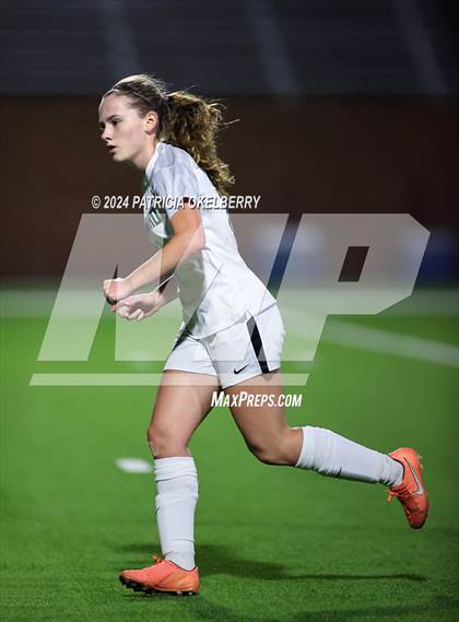 Thumbnail 3 in Stratford vs Jordan (2024 UIL Texas Girls Soccer 6A Reg. 3 & 4) photogallery.